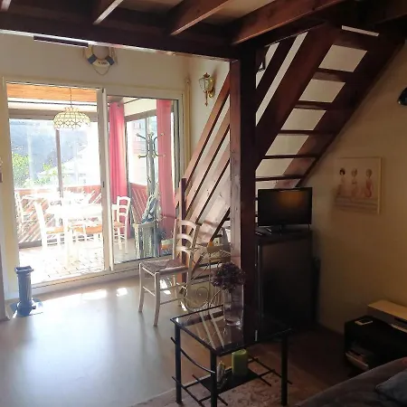 Saint Georges de Didonne APPARTEMENT MEZZANINE 3 min a pied de LA PLAGE Apartment Saint-Georges-de-Didonne