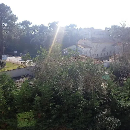 Apartment Saint Georges de Didonne APPARTEMENT MEZZANINE 3 min a pied de LA PLAGE *